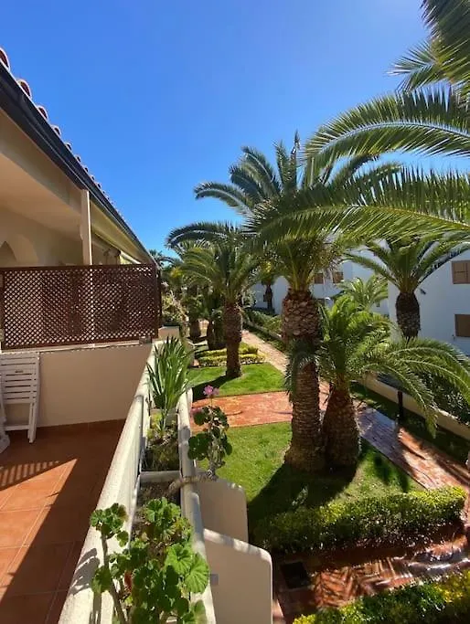 Lovely Apartment Next To The Beach La Pineda
