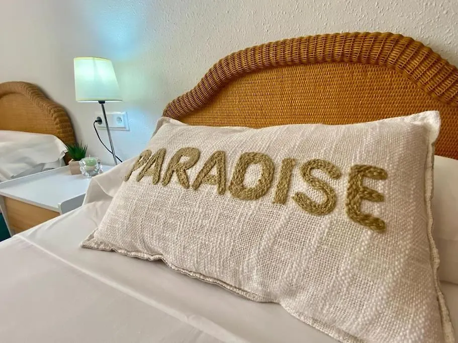 Lovely Apartment Next To The Beach La Pineda